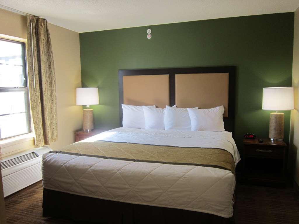Extended Stay America Suites - Detroit - Auburn Hills - Featherstone Rd Room photo